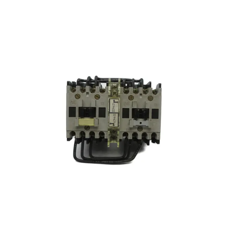 Allen Bradley 100-A09nd3 Ser. B 110/120V Nsnp 1