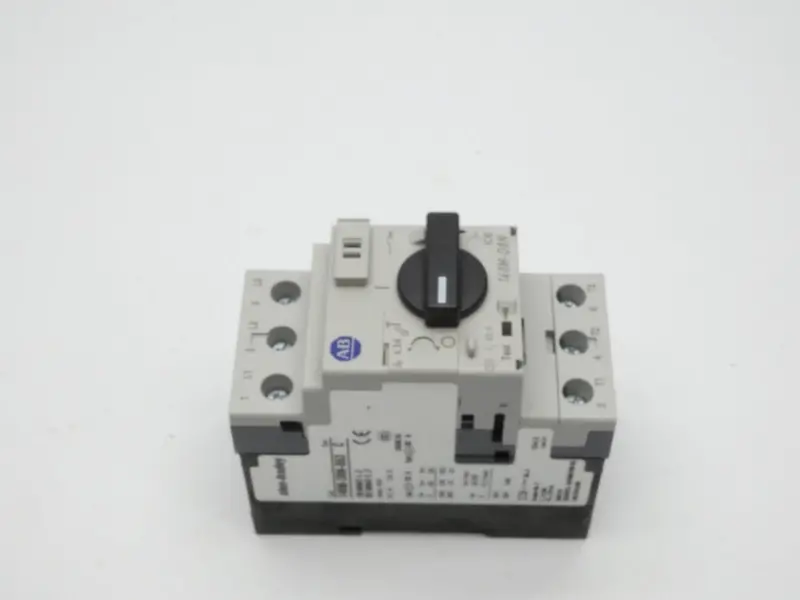 Allen Bradley 140M-D8n-B63 Ser. C 690V 6.3A (Wh) Nsmp 2
