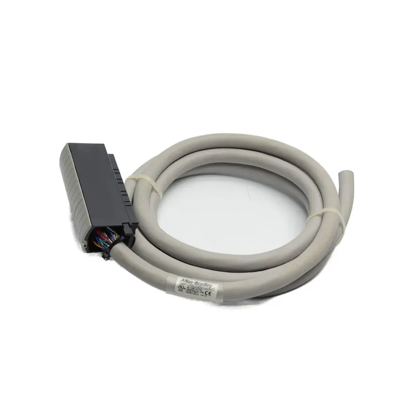 Allen Bradley 1492-Cable025tbch Ser. C Nsnp 1