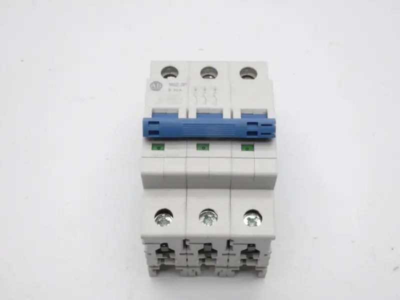 Allen Bradley 1492-Spm3b300 Ser. D 277V 30A (Wh) Nsmp 2