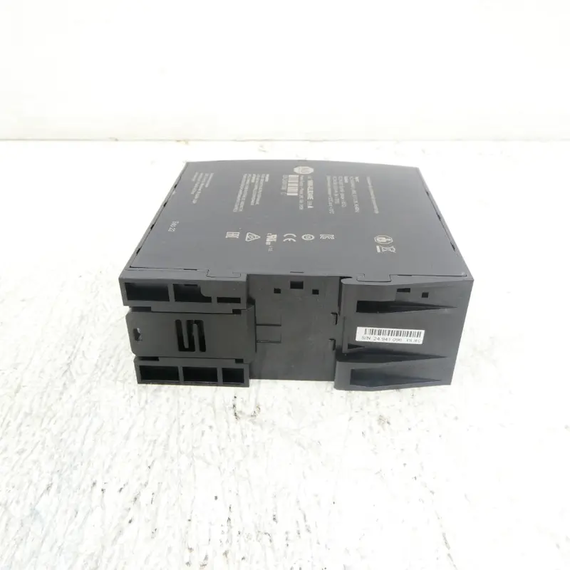 Allen Bradley 1606-Xlb240e Ser. A 100-240Vac 2.7-1.2A Nsmp 2