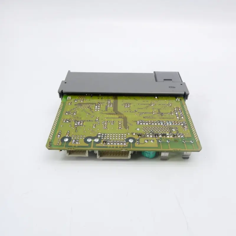 Allen Bradley 1747-L532 Ser. D F/W 10 24Vdc Rev. 4 (No Door) Nsnp 2