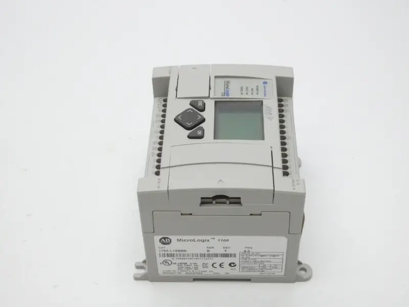 Allen Bradley 1763-L16bbb Ser. B F/W 9.0 Rev. F 24Vdc 1.5A Nsmp 2