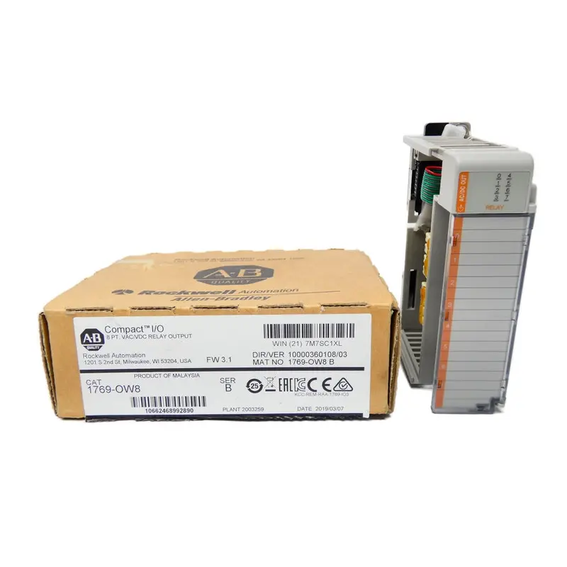 Allen Bradley 1769-Ow8 Ser. B F/W 3.1 Ver. 03 24Vdc 0.125A Nsmp 1