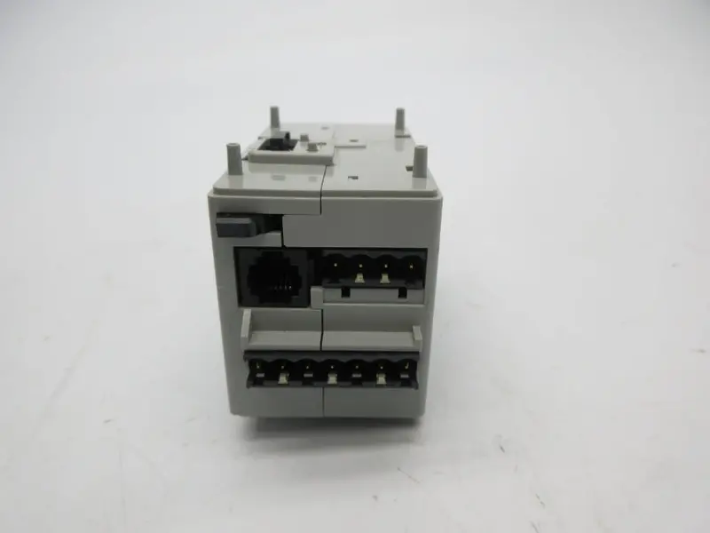Allen Bradley 193-Eio-43-120 Ser. B F/W 7.006 120Vac (Wh) Nsmp 2
