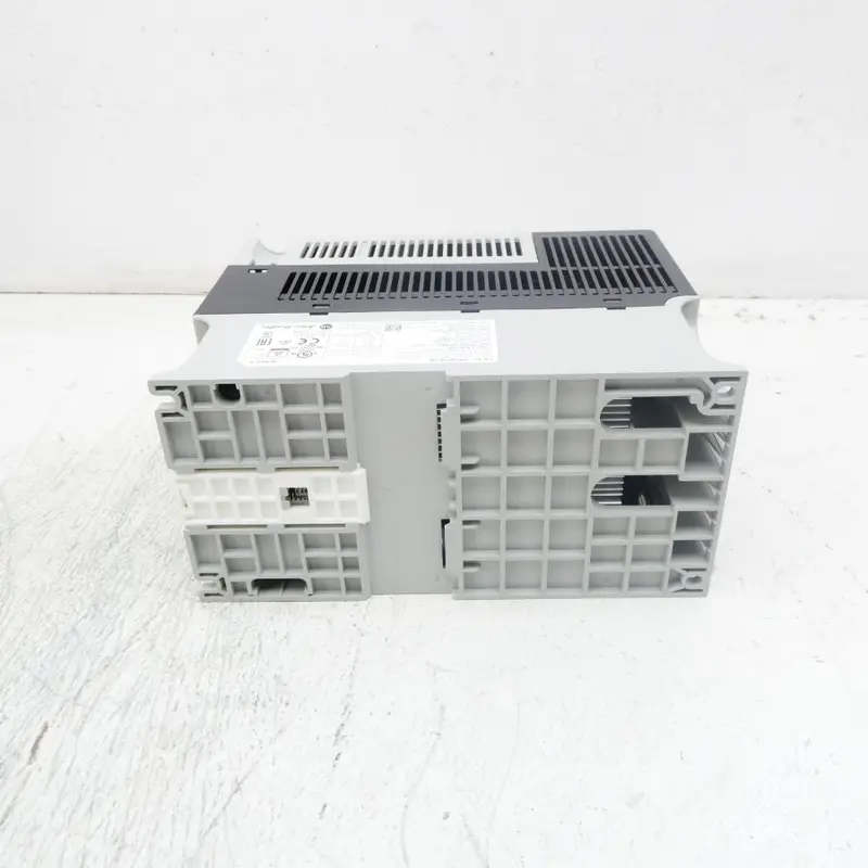 Allen Bradley 25B-D013n104 Ser. A F/W 5.001 323-528V 15.4A Nsmp 2