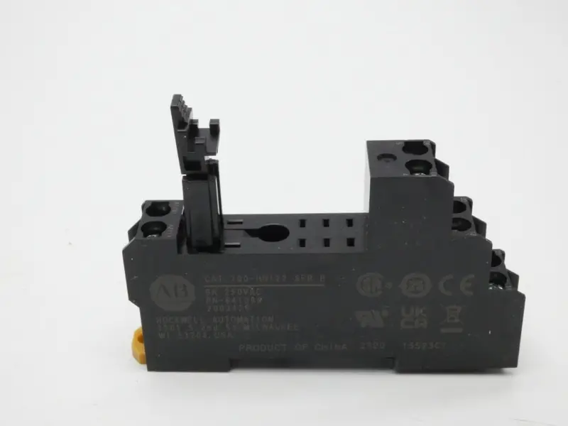 Allen Bradley 700-Hn122 Ser. B 250Vac 6A (Pkg Of 10) (Wh) Nsmp 2