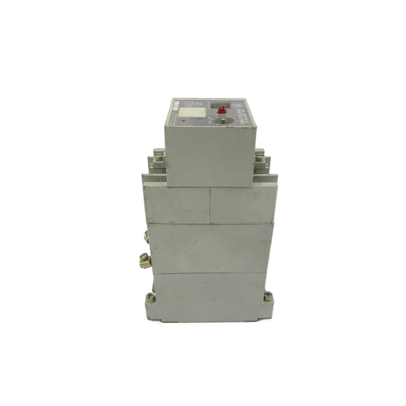 Allen Bradley 700-Rt00n000a1 Ser. B 110/120Vac 30A Unmp 1