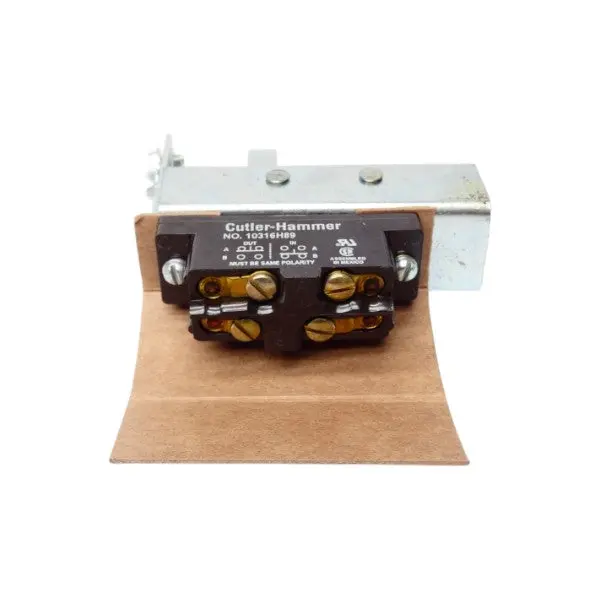 Cutler Hammer 10316H89 240Vac 20A Nsnp 1