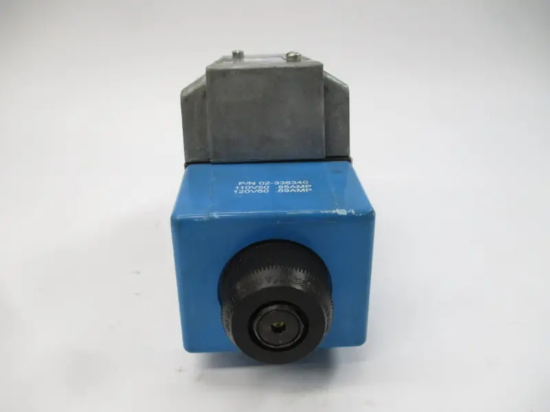 Eaton Dg4v4-012C-M-W-B5-10 02-337076 110/120V .85/.69A 1750-4500Psi Nsnp 2
