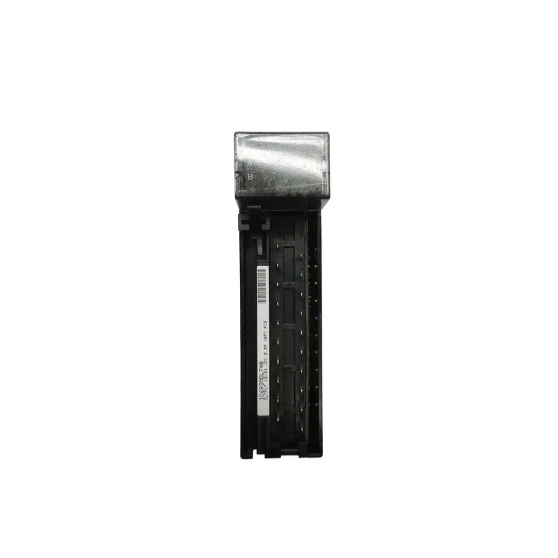 Fanuc Ic693mdl740f 12/24Vdc 0.5A (No Door) Unmp 1