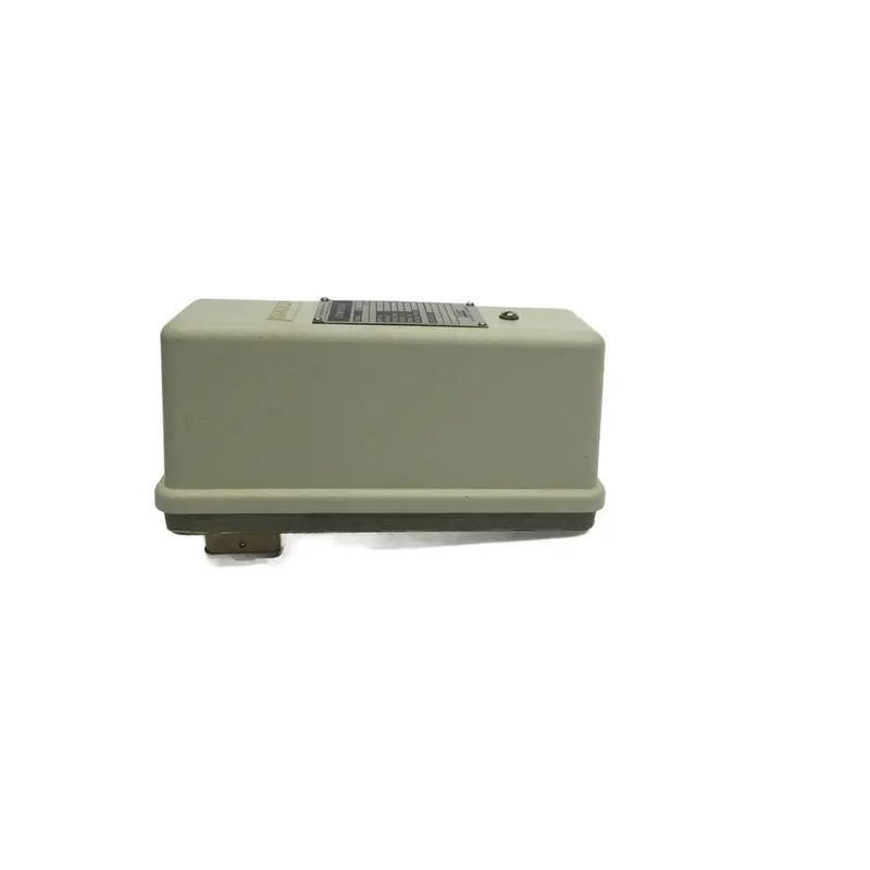 Foxboro 556-9-30 3-15Psi Nsnp 1