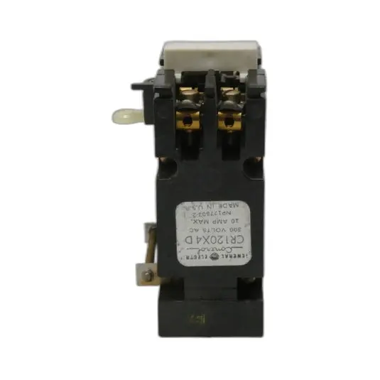 General Electric Cr120x4d 300Vac 10A Nsnp 1