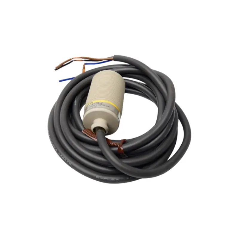 Omron E2f-X10e2 12-24Vdc Nsnp 1