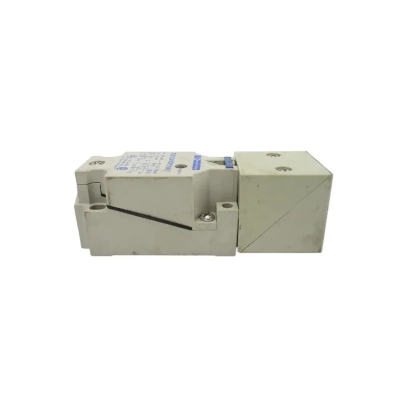Telemecanique Xs7-C40dp210h7 12-48V Nsnp 1